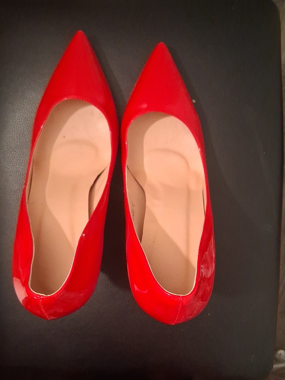 Women's Red Patent Pointed-Toe Flats
